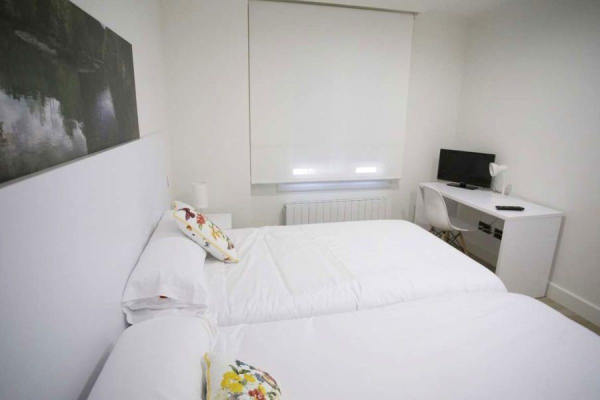 APARTAMENTOS CANTO ENCARAMADO - EL CUENDE 2