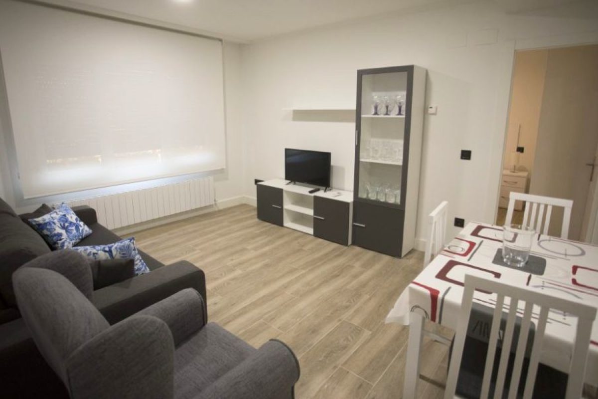 APARTAMENTOS CANTO ENCARAMADO - EL RELUS
